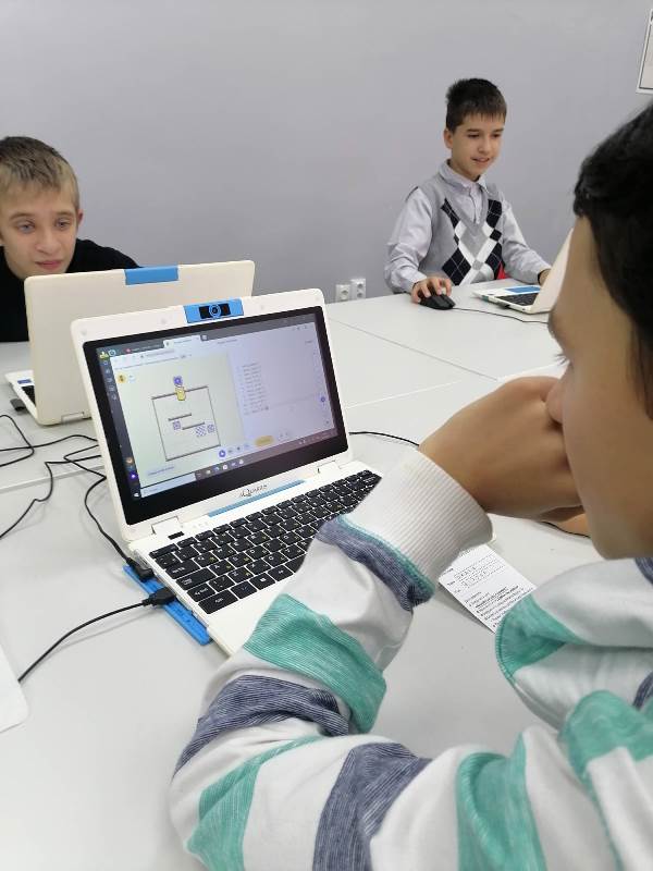 Программирование на Python